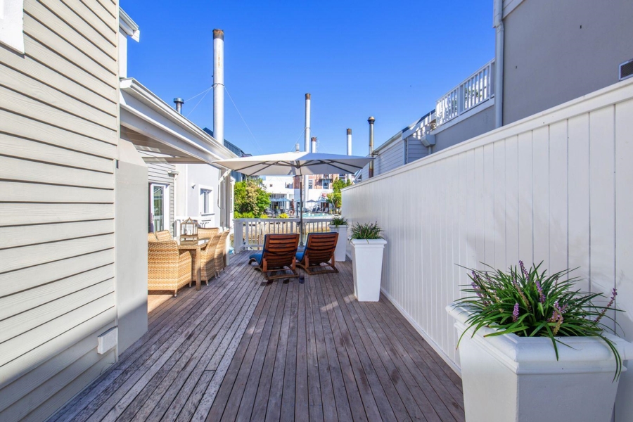 To Let 2 Bedroom Property for Rent in Thesen Islands Western Cape